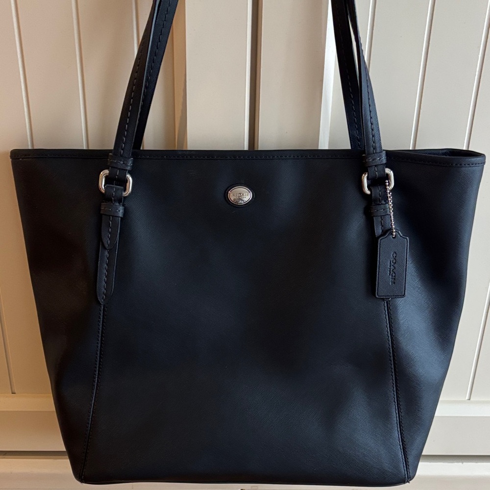 Coach Black Leather Purse - Picture 5 of 11